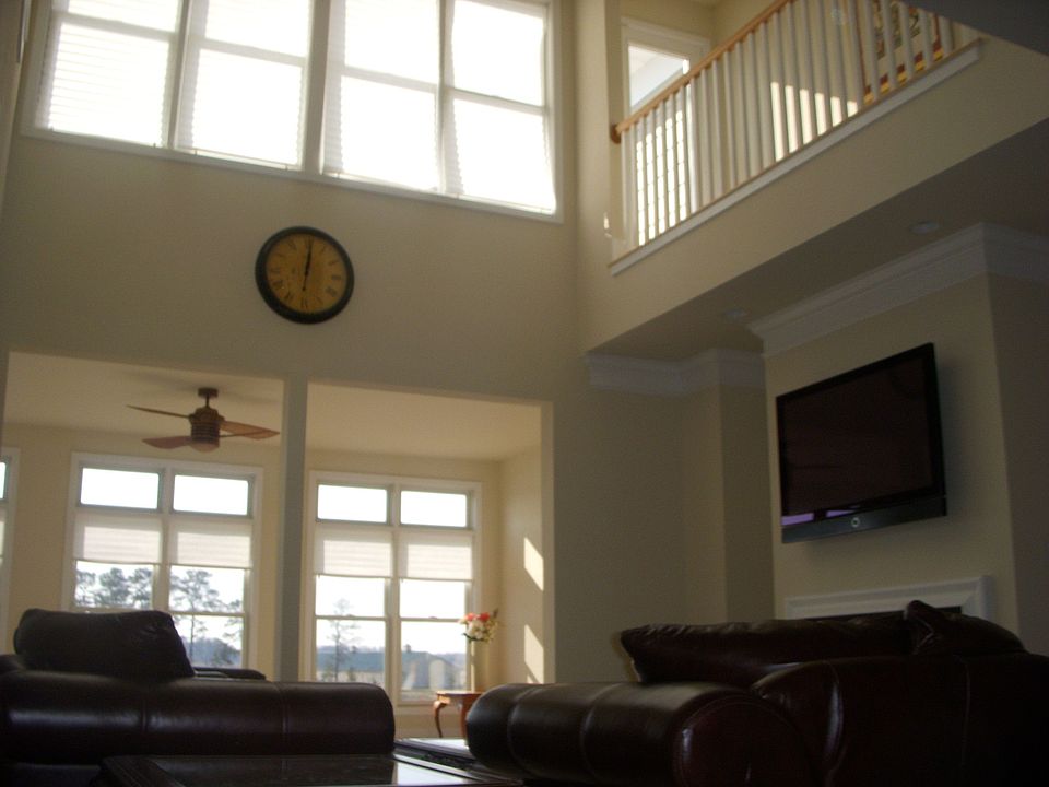 2nd Floor Living Room