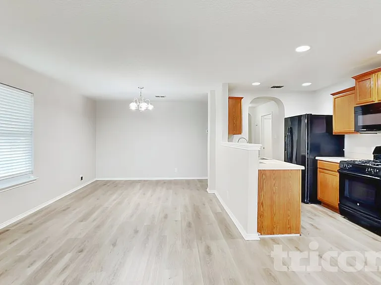6510 Poseidon Way — Photo 4