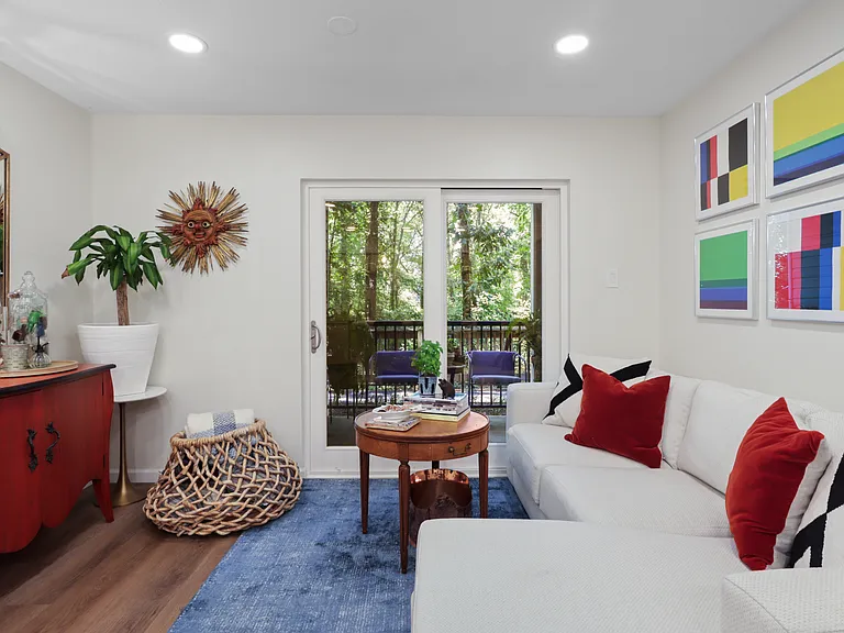 3303 Wyndham Cir #145 — Photo 4
