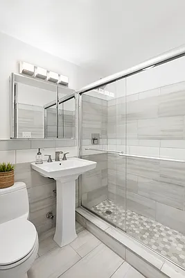 Sold by Cooper & Cooper Real Estate | media 7