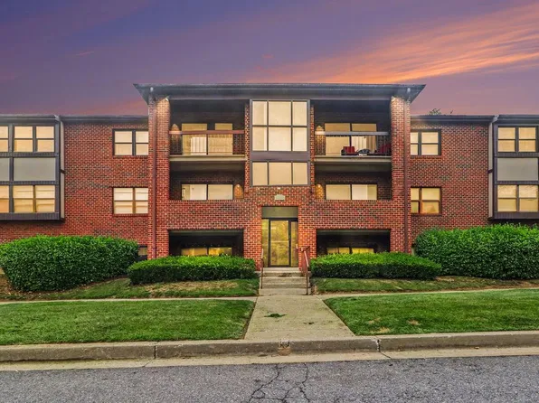 8 Juliet Ln APT 101, Baltimore, MD 21236