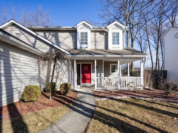 8904 Spring Forest Dr, Fort Wayne, IN 46804