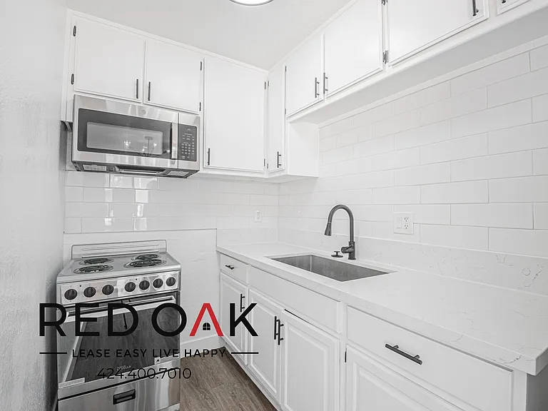 6210 10th Ave #14 — Photo 8