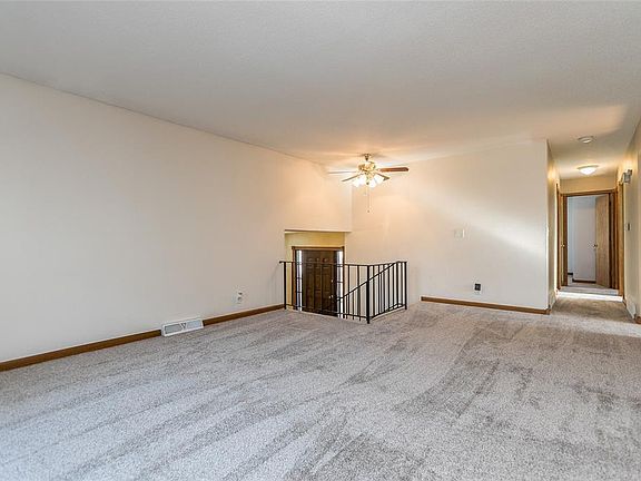 5th image of 290 Brentwood Pl NE
