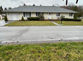 34 Clifford Ave, Latham, NY 12110