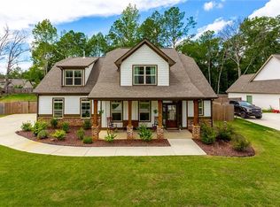 274 Stonegate Ct, Dallas, GA 30157