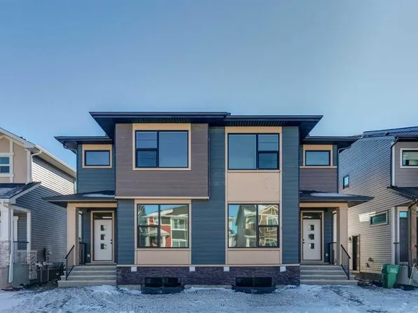 335 N Fireside Dr, Cochrane, AB T4C 0X4