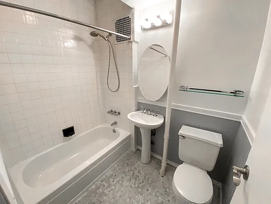 Rented by Bien Realty Ltd | media 34