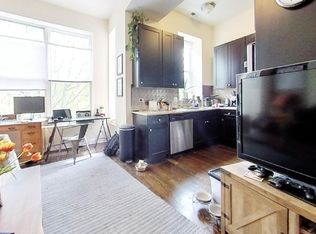 1740 W Huron St APT 2F, Chicago, IL 60622