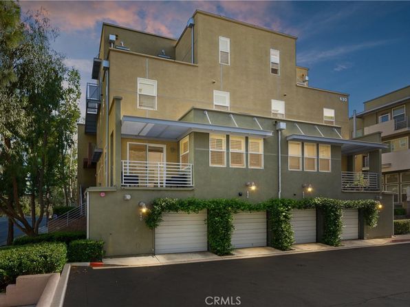 640 E Jeanette Ln, Santa Ana, CA 92705