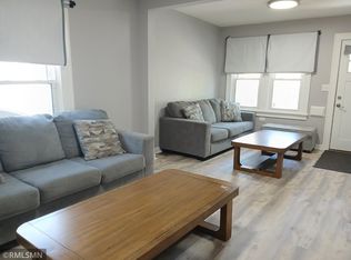 1341 Hazel St N, Saint Paul, MN 55119