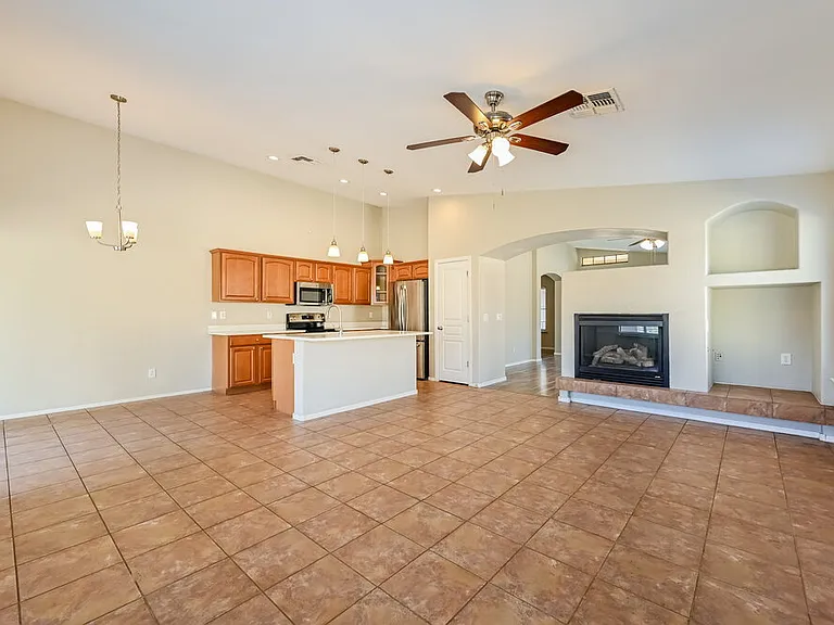 3026 W Rapalo Rd — Photo 8