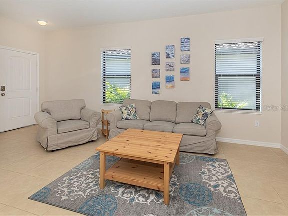 5th image of 249 Livorno Way