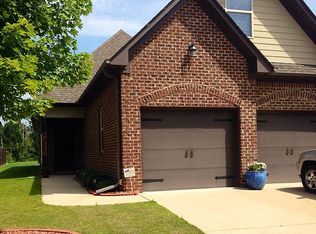 1061 Springfield Dr, Chelsea, AL 35043
