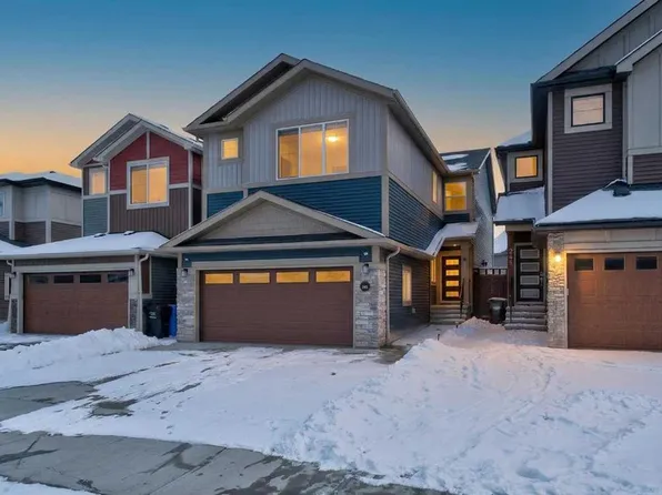 248 W Homestead Grv NE, Calgary, AB T3J 5R8