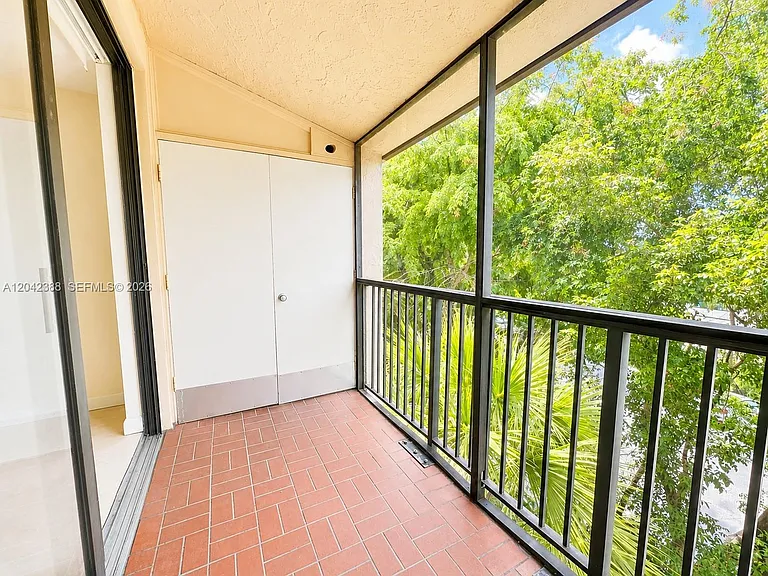 14421 N Kendall Dr #0 — Photo 20