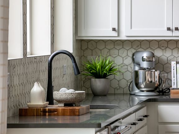 Photos are representative.