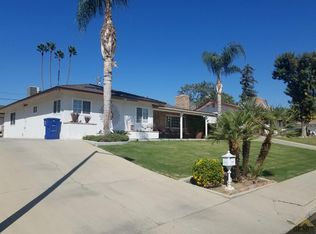 2912 Christmas Tree Ln, Bakersfield, CA 93306