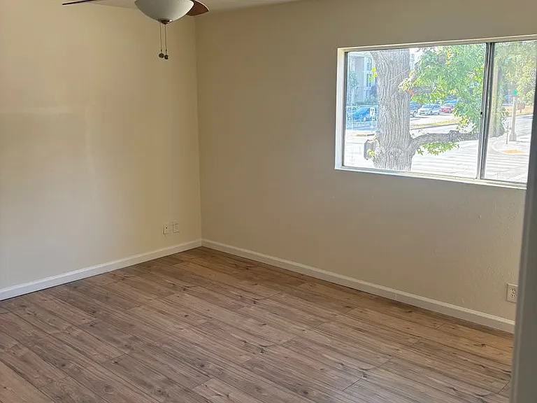 2386 E Del Mar Blvd #111 — Photo 5