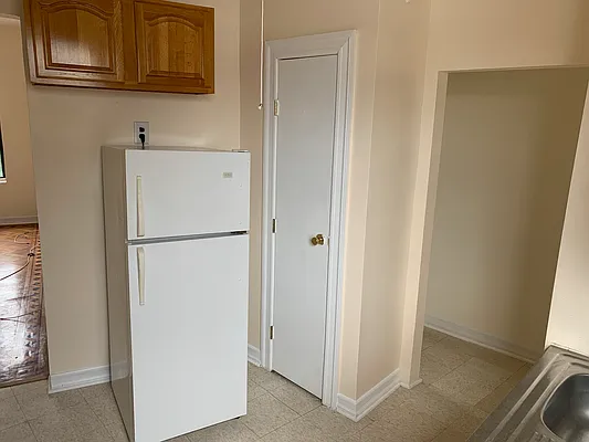 Rented by Corcoran | media 13