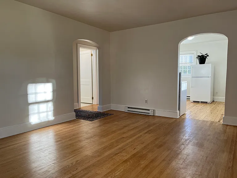 44 Axley St — Photo 3