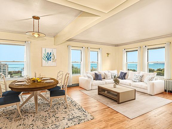 Bright & Spacious Living Space - Virtually Staged
