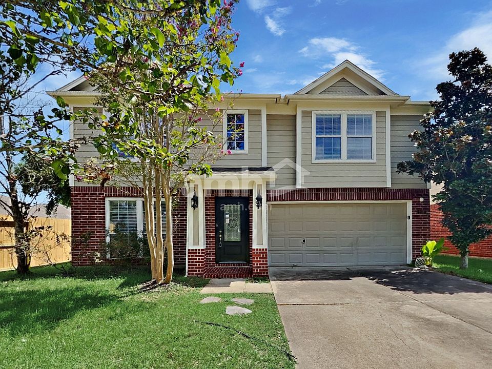 1st image of 908 Bent Sail Ln