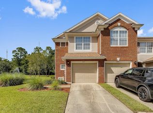 8423 Drayton Park Dr, Jacksonville, FL 32216