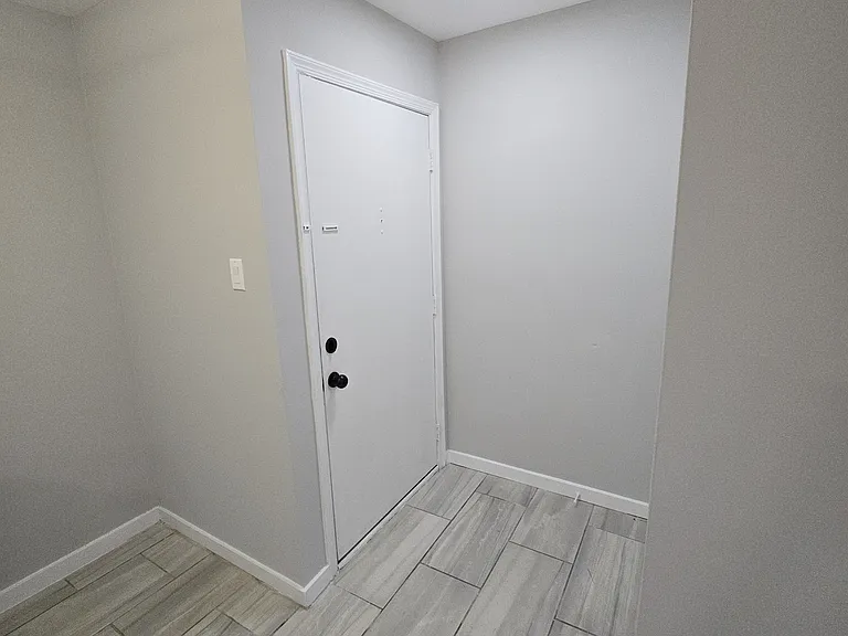 Entrance door way