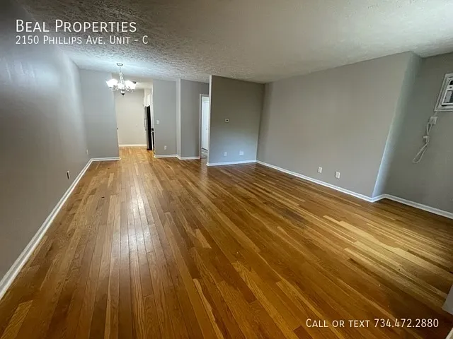 2150 Phillips Ave #C — Photo 4