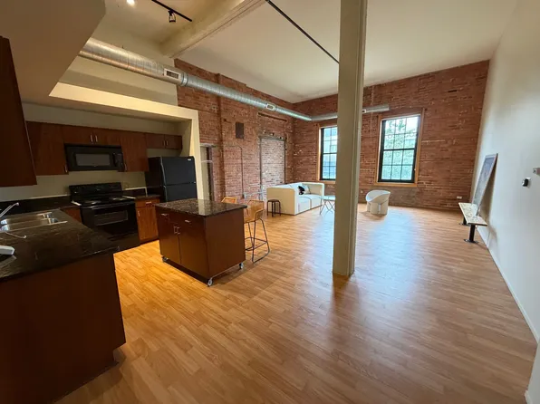 The Lofts at New Amsterdam