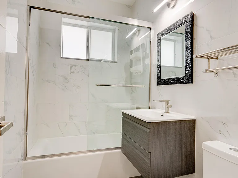 7528 Buccaneer Ave — Photo 12