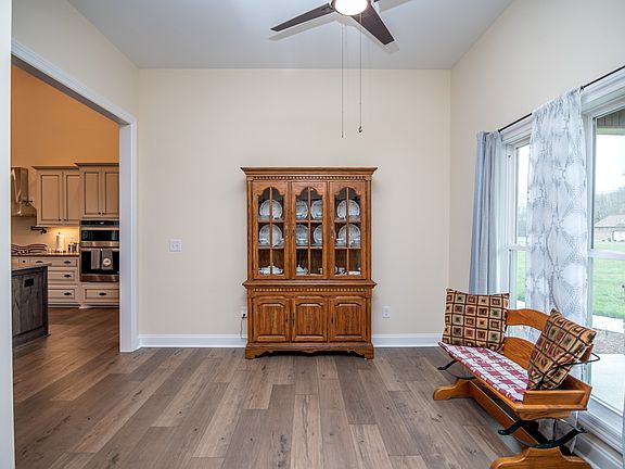 4th image of 223 Urban Farms Ln