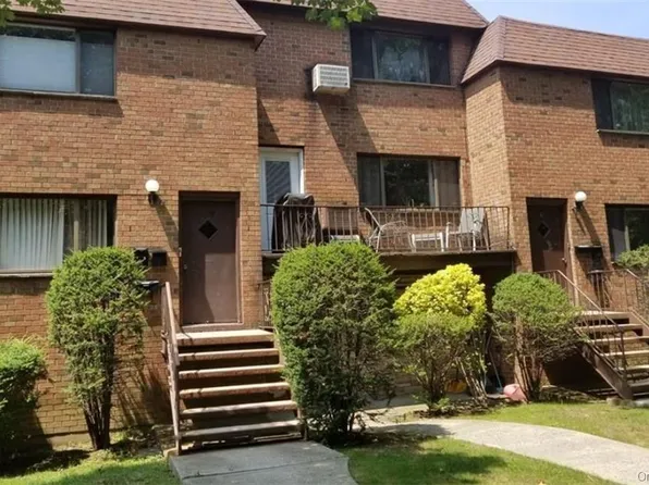 81 Stratton St APT 2, Yonkers, NY 10701