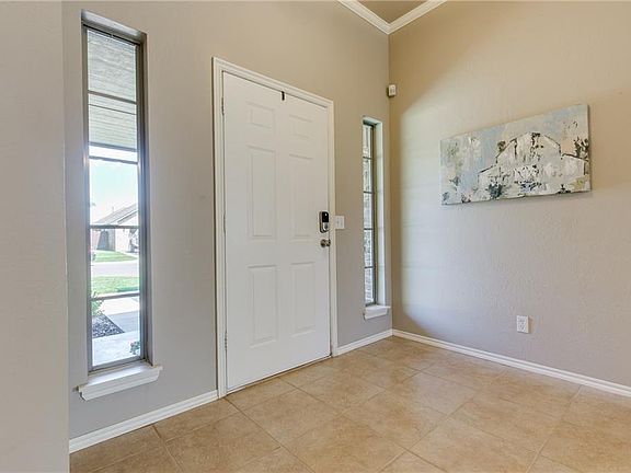 4th image of 17021 Autumnwood Dr