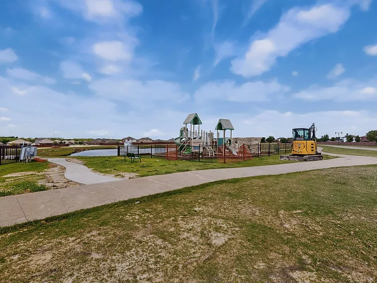 6086 Mojave Dr — Photo 26