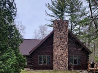 9631 Sundown Ln, Two Rivers, WI 54241