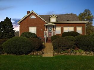 490 Low Hill Rd, Brownsville, PA 15417