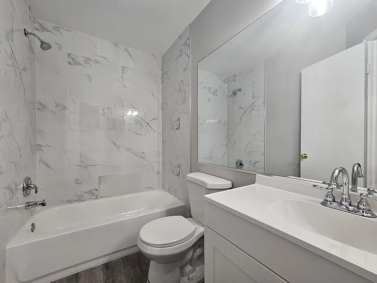 9510 Clocktower Ln — Photo 10