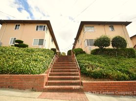 3916 Lincoln Ave, Oakland, CA