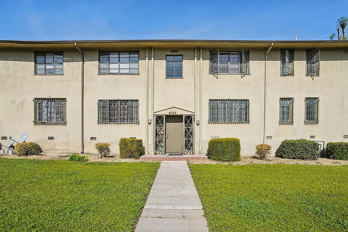 Building Photo - 4025-61 West Blvd.
