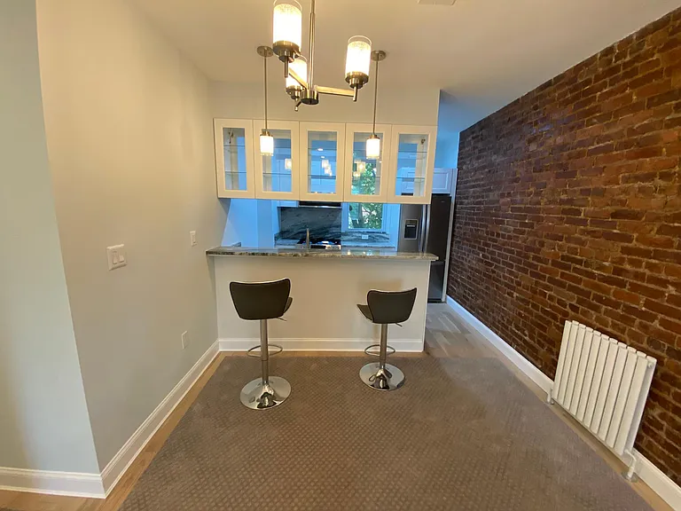 1417 Massachusetts Ave SE #6 — Photo 3
