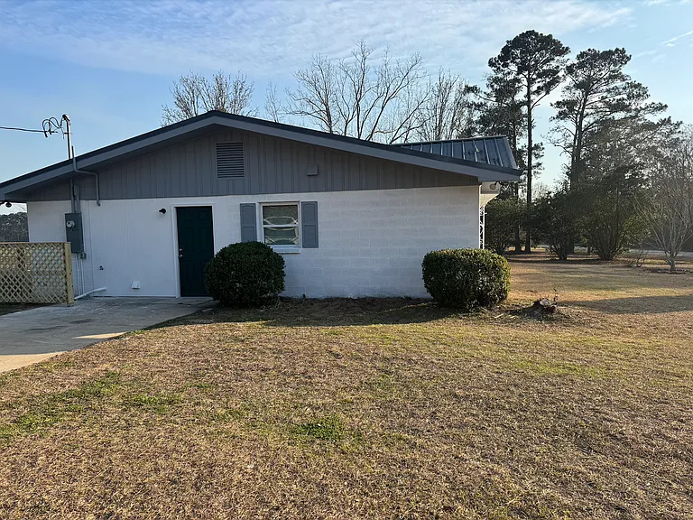 2130 State Highway 93 N — Photo 4