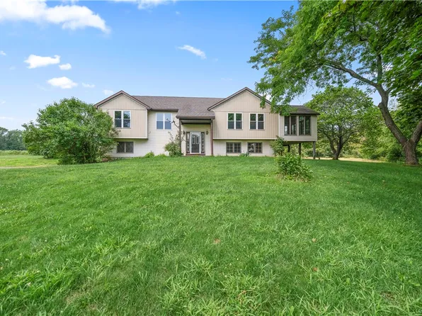 350 Gifford Rd, Phelps, NY 14532