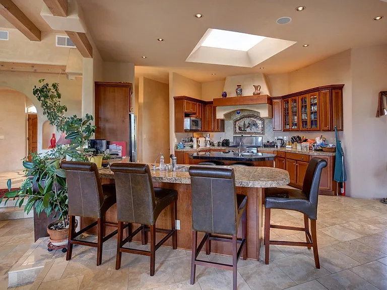 1016A Calle Dorthia — Photo 8