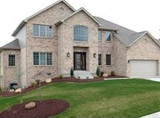 733 Bradgate Dr, North Huntingdon, PA 15642