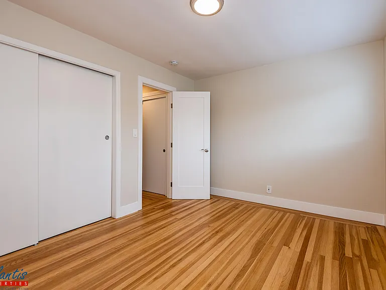 1280 Brookfield Ave #7 — Photo 5