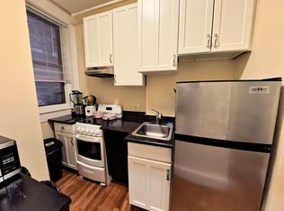 465 Park Dr APT 2, Boston, MA 02215