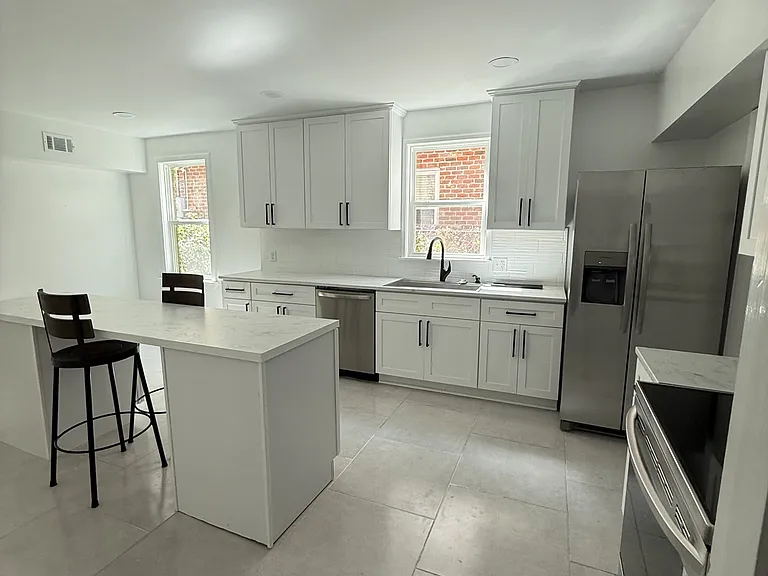 7801 Saint Charles Ave #1 — Photo 4