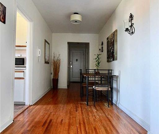 3rd image of 112-50 Northern Blvd #6